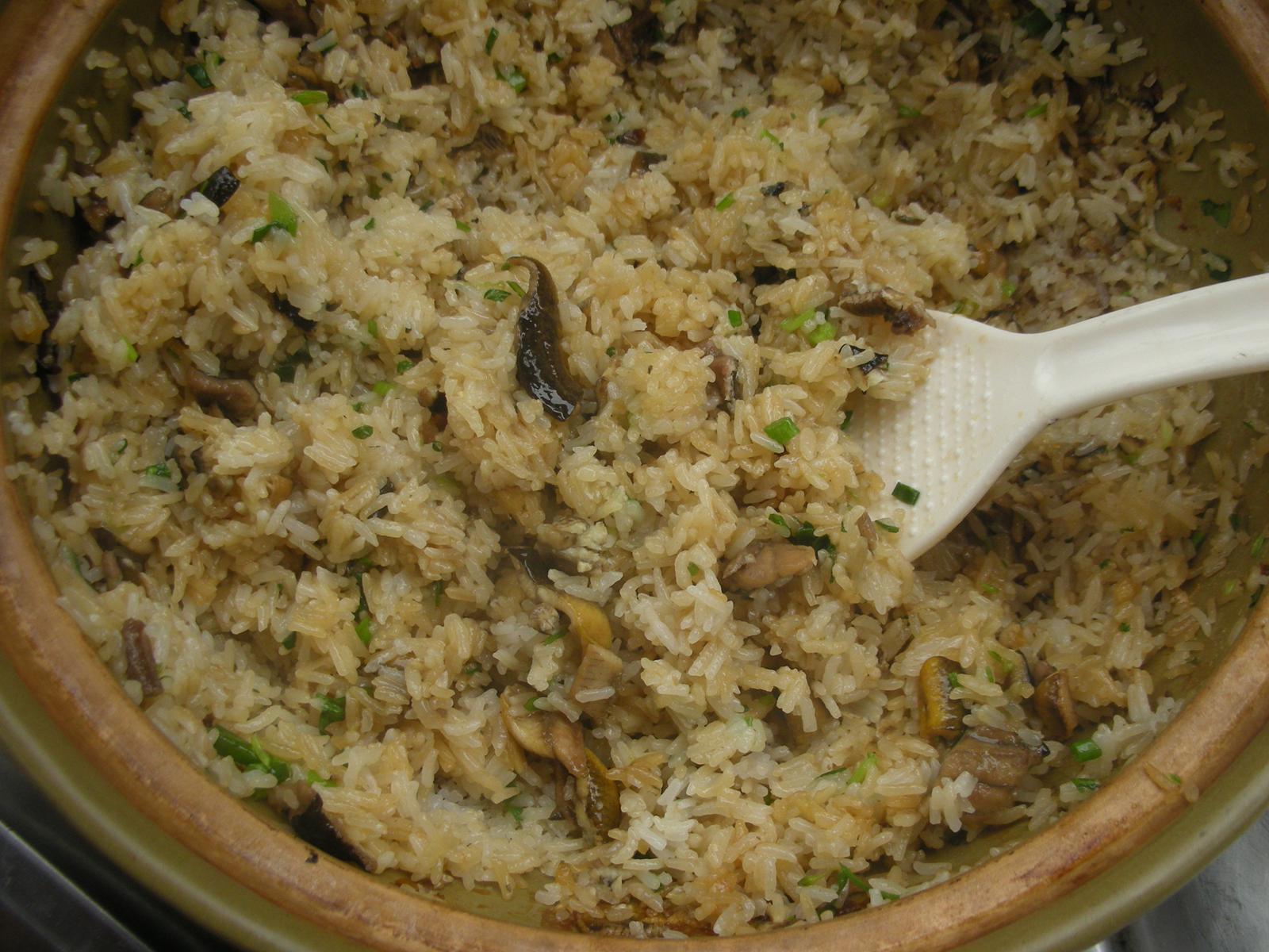 「華僑の第一の故郷」と呼ばれる開平(その3．開平の郷土料理偏(エミュー肉に初挑戦!!))。